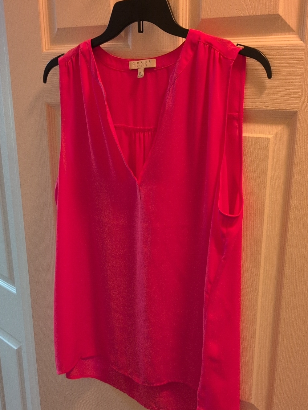 Chaus Hot Pink Sleeveless V-Neck Camisole